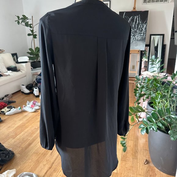 Versatile Black Blouse, Button up or full Length Sleeves - Picture 3 of 7